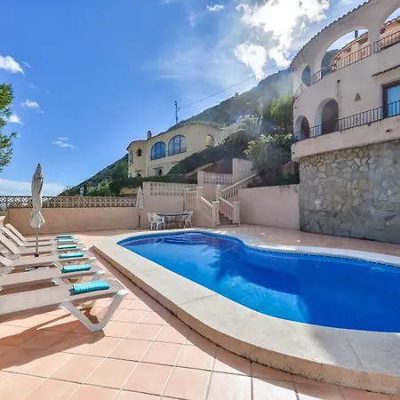 Guzman - Arcadien Villa
